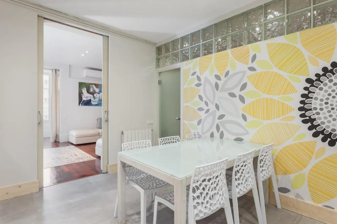 Art House Granvia Apartment Barcelona