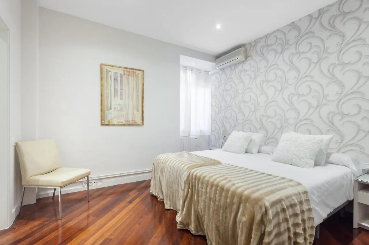 Art House Granvia Apartment Barcelona