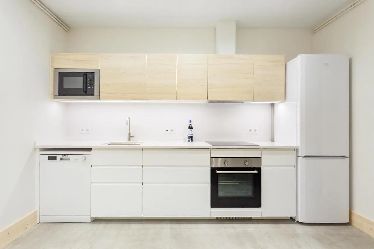 Art House Granvia Apartment Barcelona 0*,