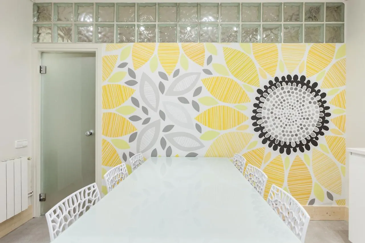 Art House Granvia Apartment Barcelona