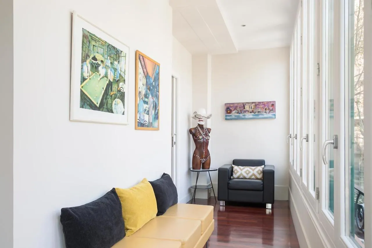 Art House Granvia Apartment Barcelona 0*,  Spain