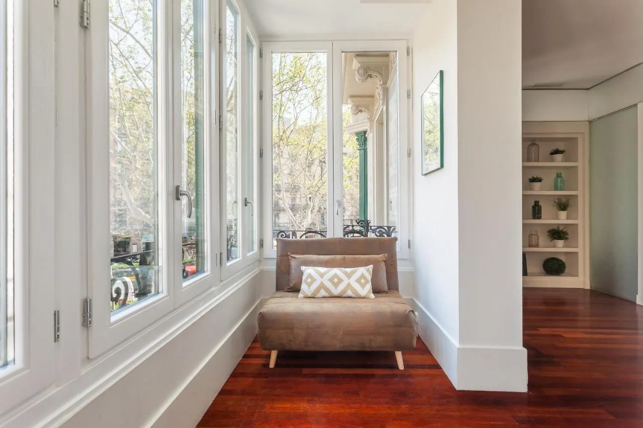 Art House Granvia Apartment Barcelona