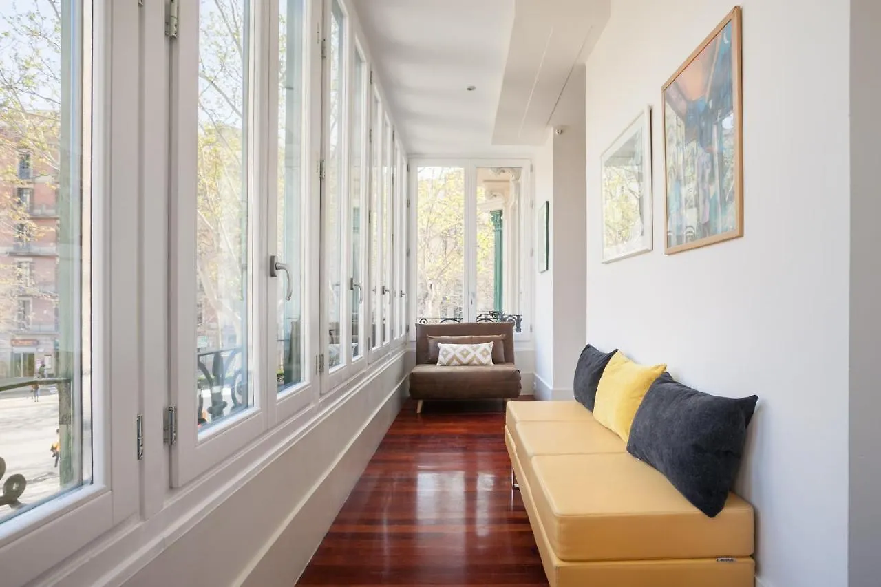 Art House Granvia Apartment Barcelona